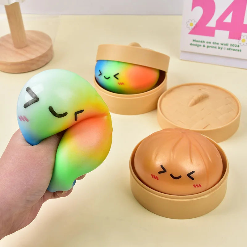 Regenbogen-Dumpling-Squishy mit Box – Weiches Slow-Rising Knautsch-, Fidget- & Sensorikspielzeug zum Stressabbau für Kinder und Erwachsene