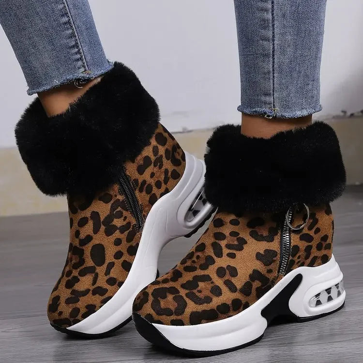 Damen Plateau Schneestiefel – Dicksohlige Winter Stiefeletten aus Kunst-Wildleder | Rutschfeste Knöchelstiefel mit Kunstfellfutter Größe 43 Kaufschwan®