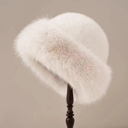 Damen Flauschige Mütze – Warme Wintermütze | Plüsch Mütze für Kalte Schneetage Kaufschwan® Weiß