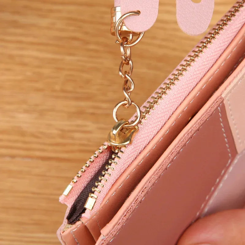 Damen Kurzgeldbörse im Patchwork Design – Leder Geldtasche mit Reißverschluss | Multifunktionale Kartenbörse & Mini Clutch Kaufschwan®