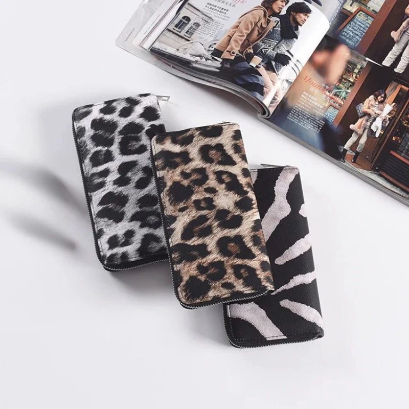 Damen Langbörse aus Leder – Klassisches Leopardenmuster | Modische Kartenbörse & Clutch Handtasche für Damen Kaufschwan®