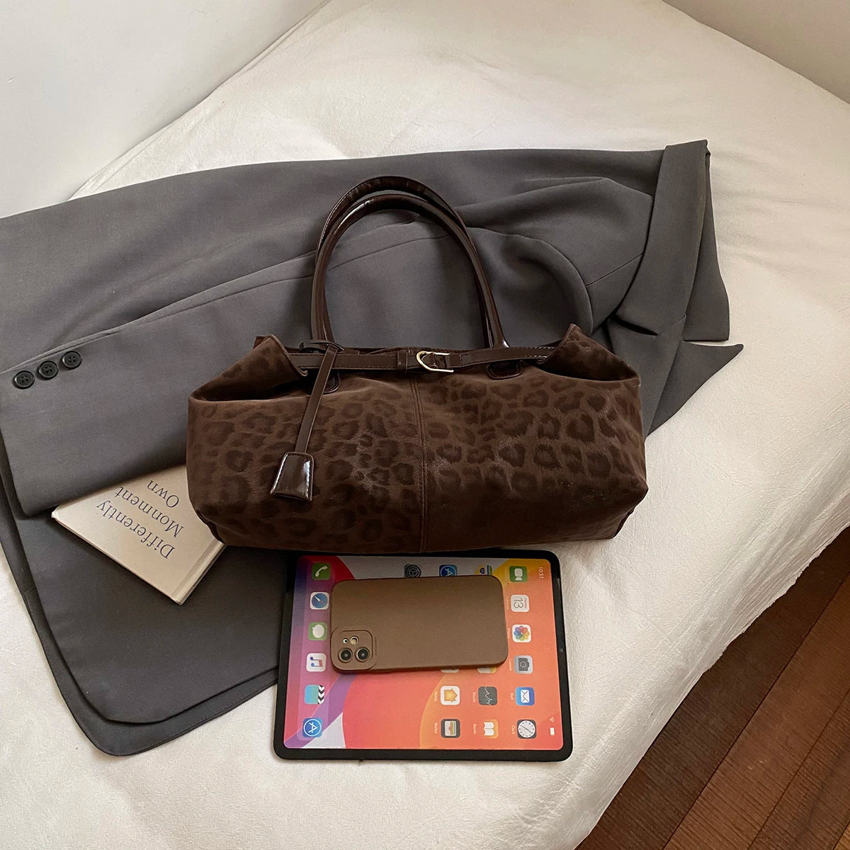 Leopard PU Leder Schultertasche für Damen – Luxus Designer Trend Tote | Handtasche mit Kurzem Griff & Damen Geldbörse Kaufschwan®