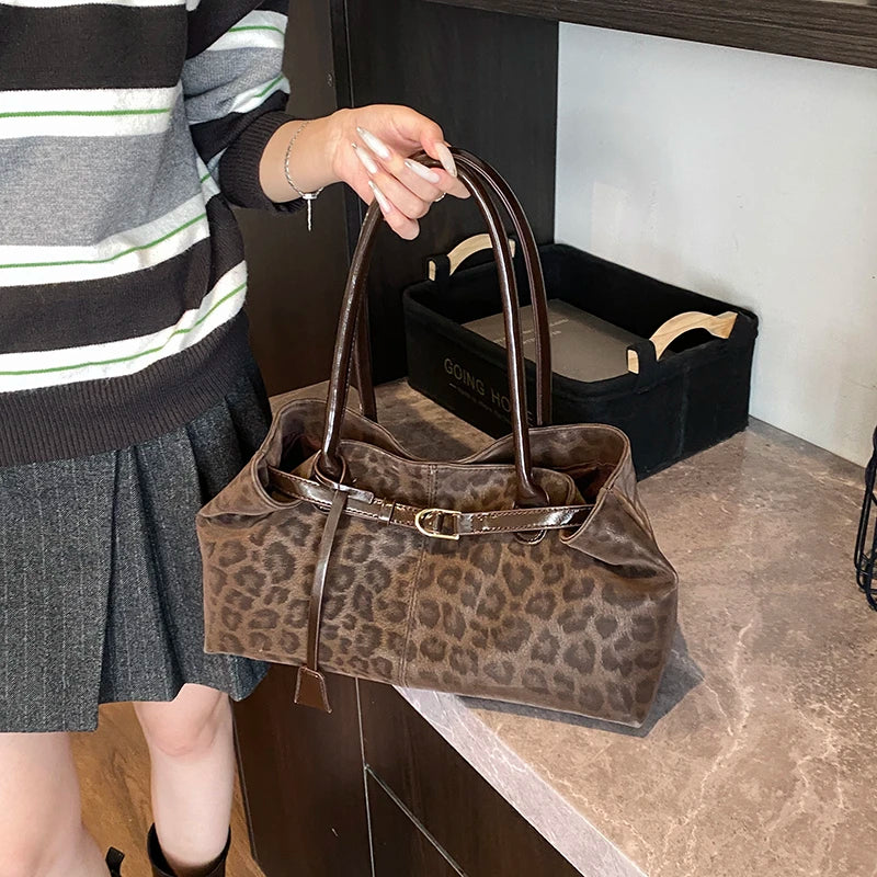 Leopard PU Leder Schultertasche für Damen – Luxus Designer Trend Tote | Handtasche mit Kurzem Griff & Damen Geldbörse Kaufschwan®