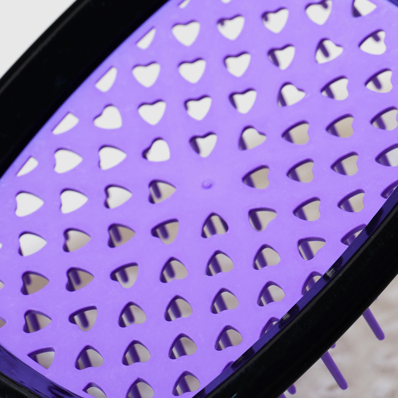 Herzförmige Multi-Color Haarbürste – 1/3 Stück | Antistatische Bürste für Nasses & Trockenes Haar, Perückenfreundlich Kaufschwan®