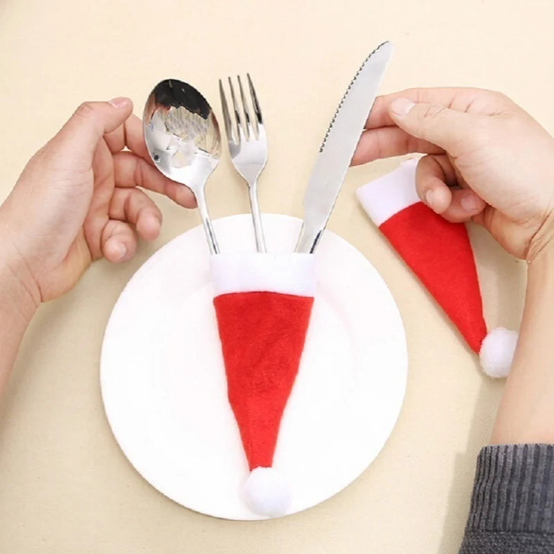 Weihnachten Bestecktasche – Merry Christmas Tischdeko | Weihnachtsmütze Besteckhalter für Gabel, Messer & Löffel Kaufschwan®