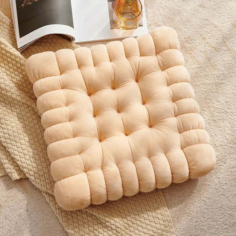 Keksförmiges Kissen | Plüschiges Flauschiges Stuhlkissen | Maschinenwaschbar | Studentenkissen | Wohnzimmerdekoration Kaufschwan® Quadratisch Beige 40x40cm