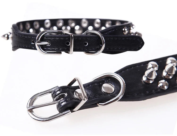 PU Leder Hundehalsband mit Nieten Punk Stil Verstellbares Halsband für Kleine Hunde Katzen Kaufschwan®