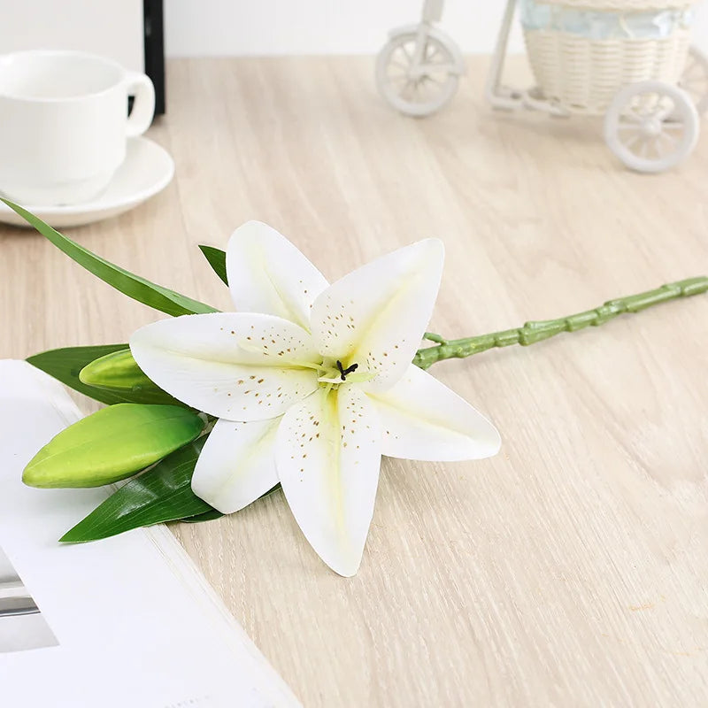 41cm Künstliche Lilien – Realistischer Lilienstrauß für Hochzeit, Zuhause, Hotel, Restaurant, Büro & Gartendekoration Kaufschwan® Eine Blüte Weiß