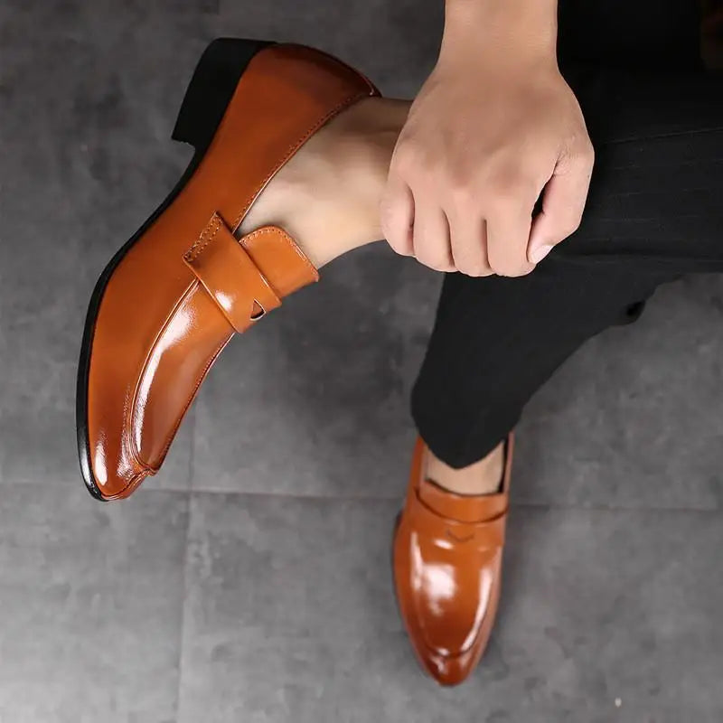Herren Business-Loafer mit Spitze – Elegante Slip-On Lederschuhe | Formelle Freizeitschuhe Kaufschwan®
