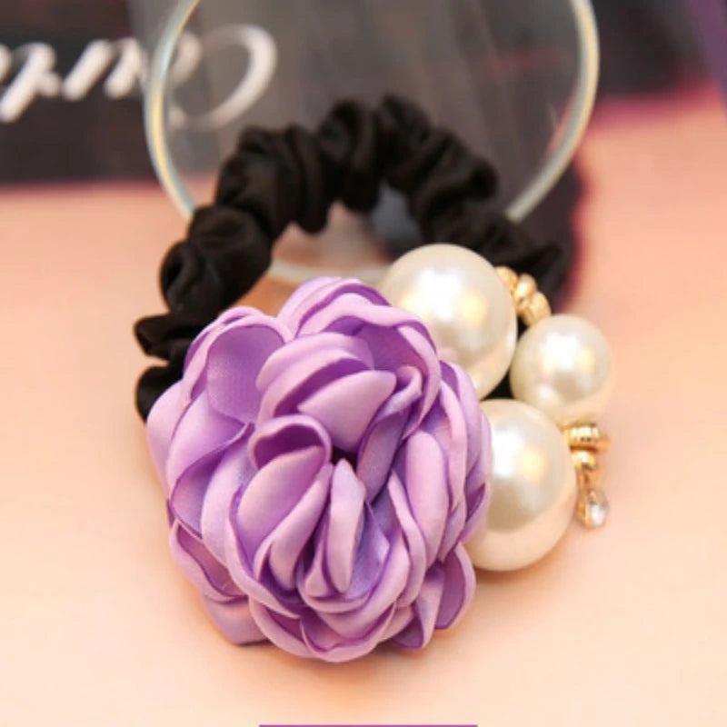 Perlen Rosen Blumen Haaraccessoires | Kamelien Haargummi Scrunchie | Eleganter Haarring für Damen Kaufschwan®