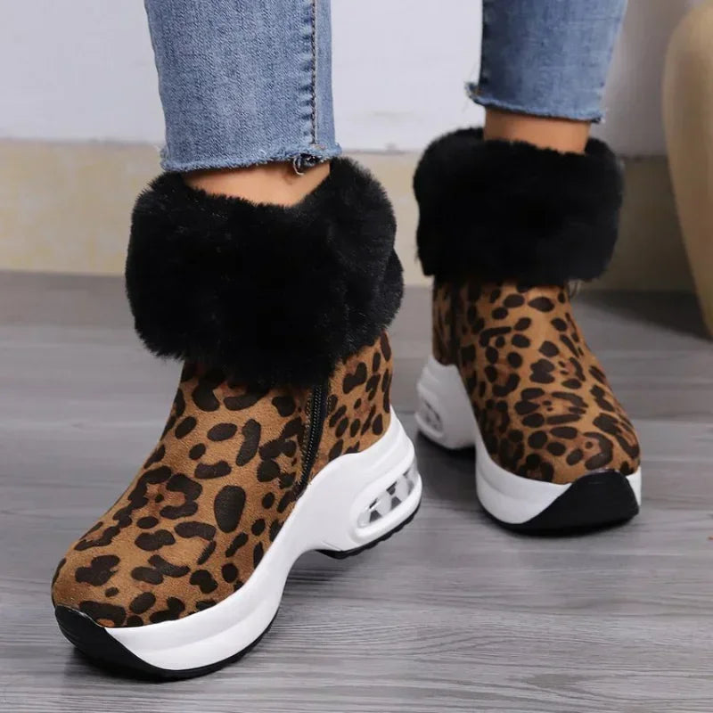 Damen Plateau Schneestiefel – Dicksohlige Winter Stiefeletten aus Kunst-Wildleder | Rutschfeste Knöchelstiefel mit Kunstfellfutter Größe 43 Kaufschwan®