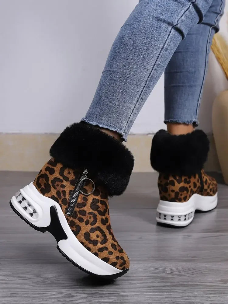 Damen Plateau Schneestiefel – Dicksohlige Winter Stiefeletten aus Kunst-Wildleder | Rutschfeste Knöchelstiefel mit Kunstfellfutter Größe 43 Kaufschwan®