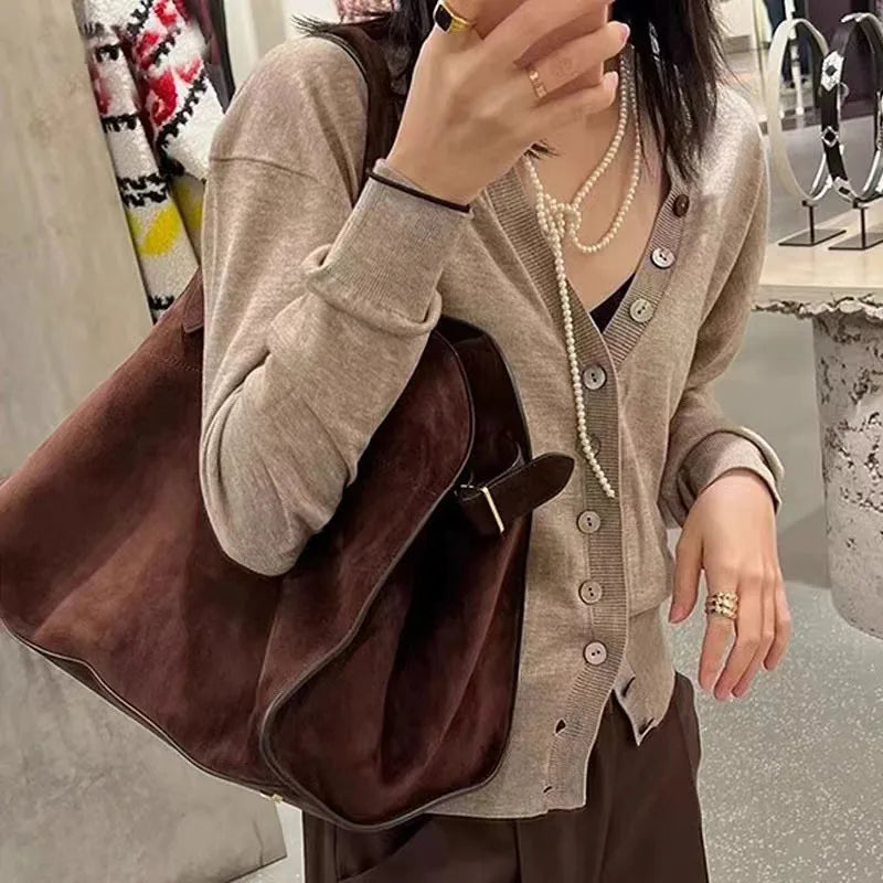 High-End Nischen Design Handtasche – Große Retro Pendler- & Outdoor Reisetasche | Neue Damenhandtasche für Herbst & Winter Kaufschwan®
