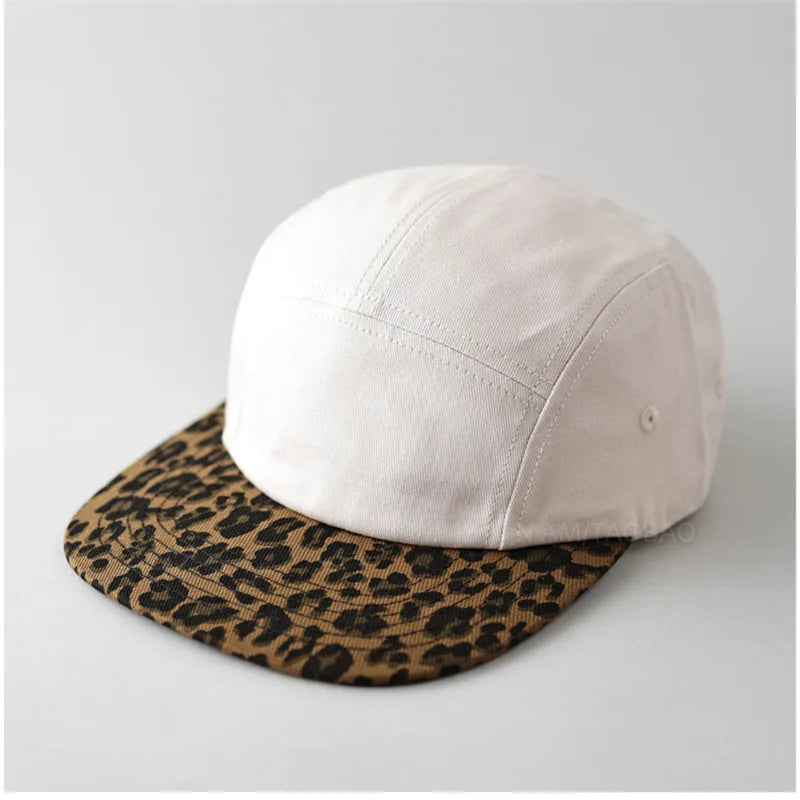 Retro Leopard Print Farbige Baseballkappe | Herren & Damen Modischer Freizeit-Baseballcap | Cool & Trendy Spice Girl Stil Kaufschwan® Weiß 56-58cm
