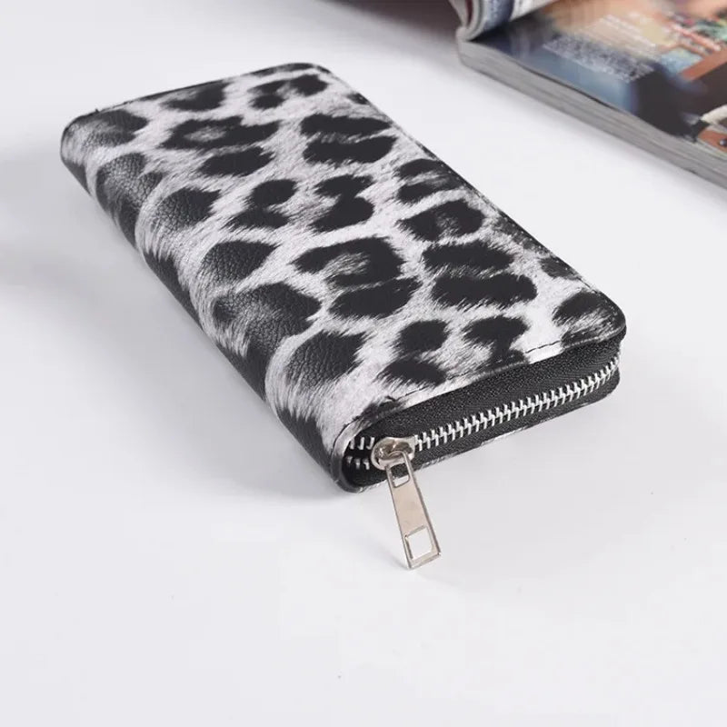 Damen Langbörse aus Leder – Klassisches Leopardenmuster | Modische Kartenbörse & Clutch Handtasche für Damen Kaufschwan®
