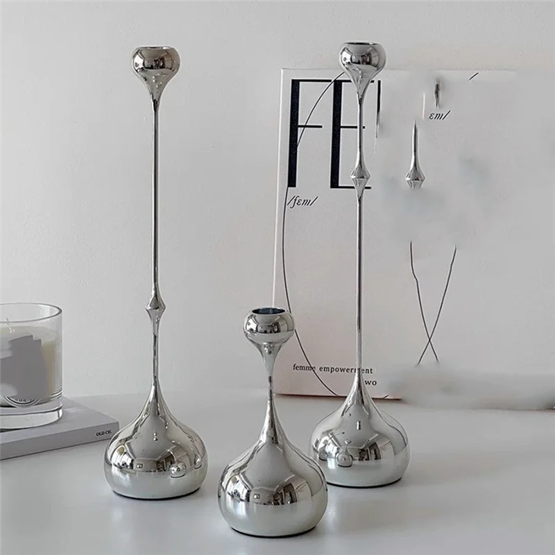 Silberner Metall Kerzenhalter – Romantischer Kunst Kerzenständer für Esstisch, Hochzeit & Fotografie Kaufschwan®
