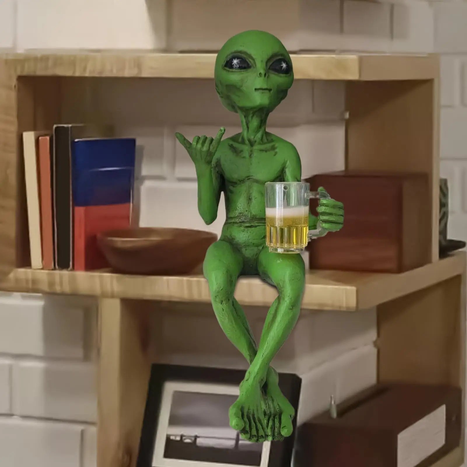 Grüne Alien Statue – Lustige Resin Alien Skulptur als Tischdekoration und Deko Kaufschwan®