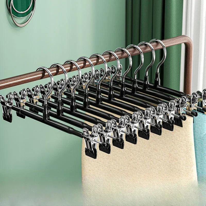 Edelstahl Kleiderbügel mit Hosenclips – Robuste Bügel für Röcke, Hosen und Kleidung Kaufschwan®