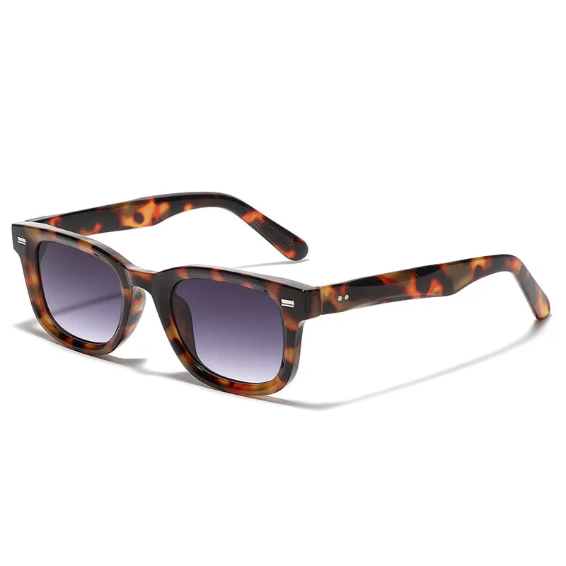 Eckige Retro-Sonnenbrille – Sonnenbrille mit Nieten, Orangefarbenen Gläsern und UV400-Schutz für Damen und Herren Kaufschwan® Leopard/Grau