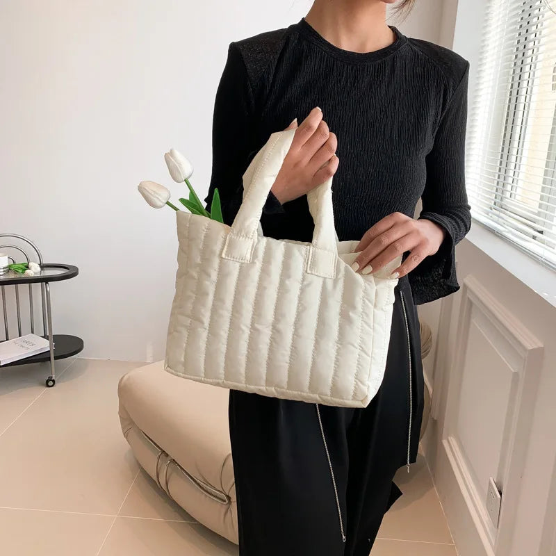 Damen Tote Bag – Gestepptes Nylon mit Baumwollpolsterung | Einfarbige Casual Fashion Schultertasche Kaufschwan® Weiß