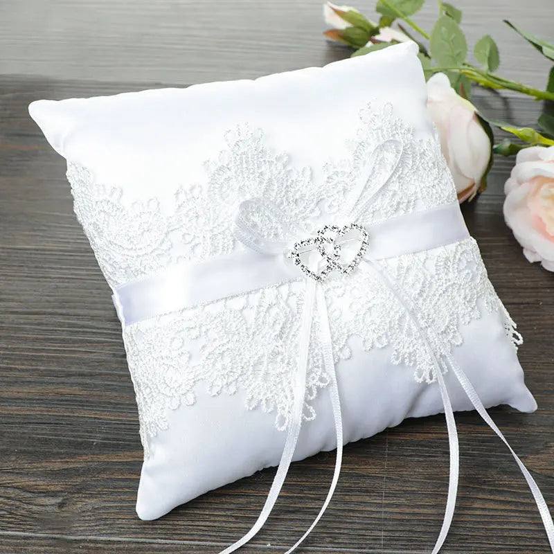Doppel Herz Ringkissen Hochzeit – Schleifen Ringhalter für Braut Kaufschwan® Design 1
