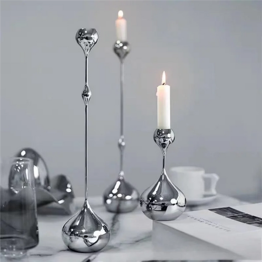 Silberner Metall Kerzenhalter – Romantischer Kunst Kerzenständer für Esstisch, Hochzeit & Fotografie Kaufschwan® Silber