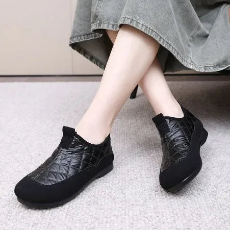 Damen Winter Schneestiefel – Wasserdicht & Rutschfest | Warme Kunstfell Gefütterte Baumwollschuhe im Koreanischen Stil Kaufschwan®