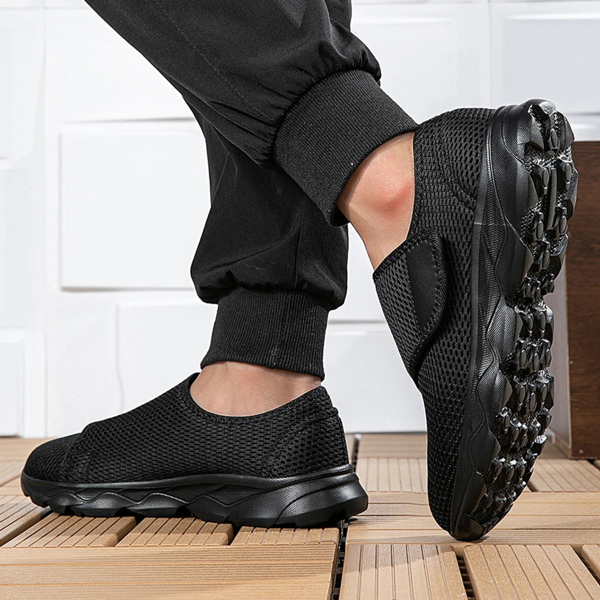 Damen Weitgeschnittene Sneaker – Atmungsaktive Mesh Freizeitschuhe | Bequeme Flache Schuhe für Damen Kaufschwan®