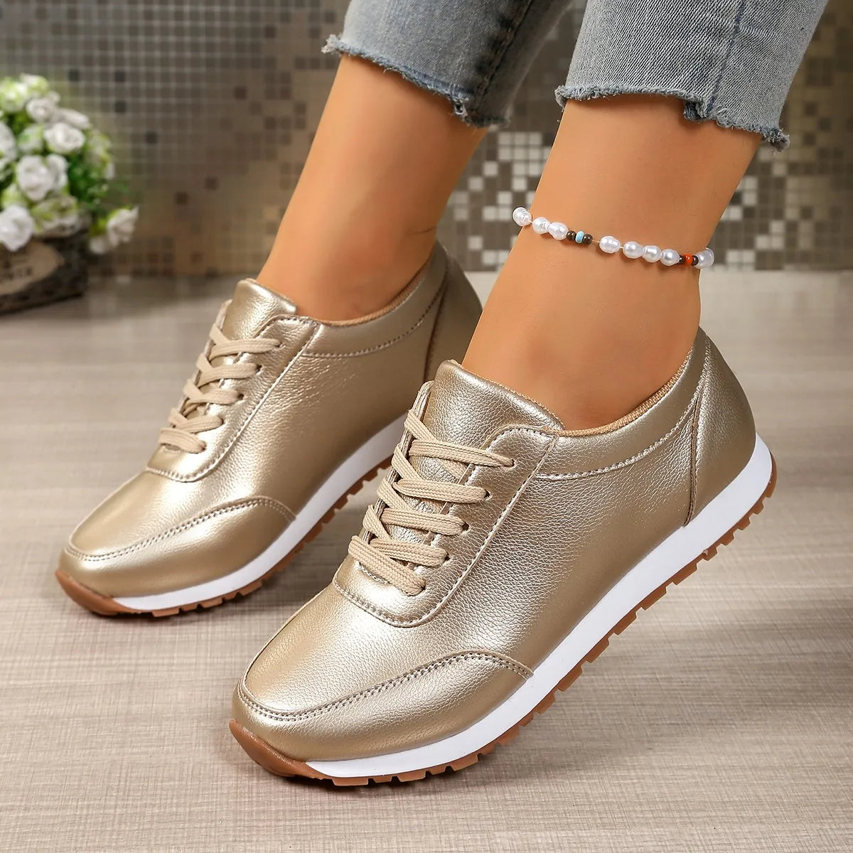 Damen Leder-Sneaker – Bequeme Schnürschuhe | Runde Zehenform, Flache Low-Top Schuhe für Frühling & Herbst Kaufschwan® Gold 36