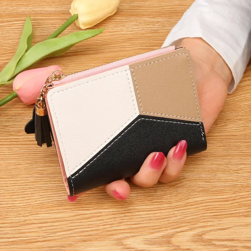 Damen Kurzgeldbörse im Patchwork Design – Leder Geldtasche mit Reißverschluss | Multifunktionale Kartenbörse & Mini Clutch Kaufschwan® Schwarz