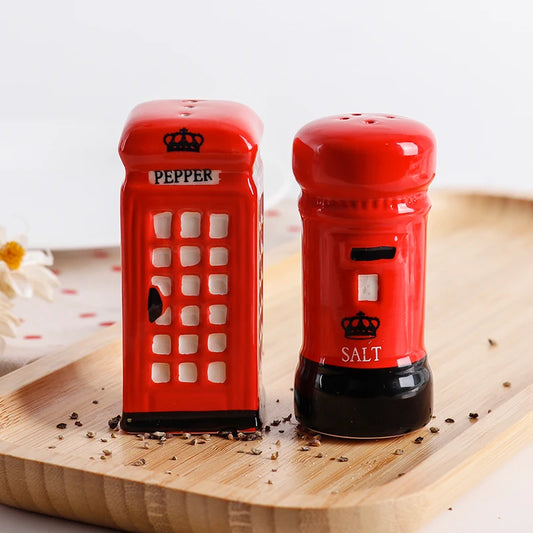 2er Set Keramik Gewürzstreuer – Telefonzelle & Briefkasten Design Salz- & Pfefferstreuer | Originelle Küchen Dekoration Kaufschwan® Rot (2er Set)