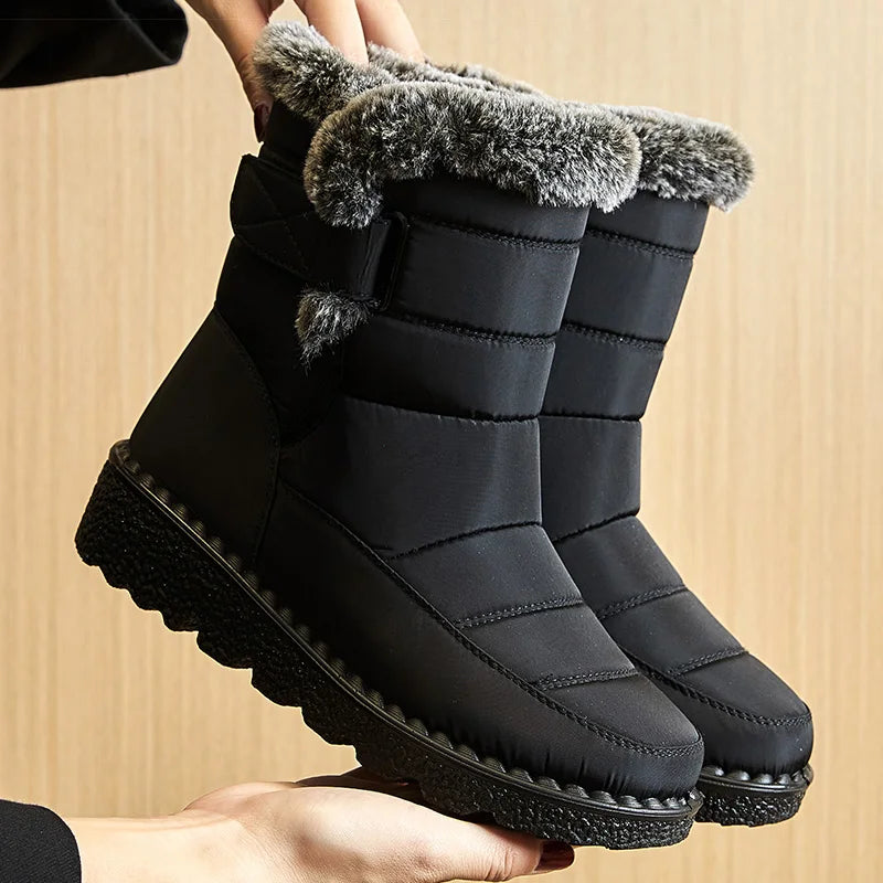 Damen Trendige Winterstiefel – Wasserdichte Knöchelstiefel mit Kunstfell Futter | Warme Low-Heel Schneestiefel für Damen Kaufschwan® Schwarz 36
