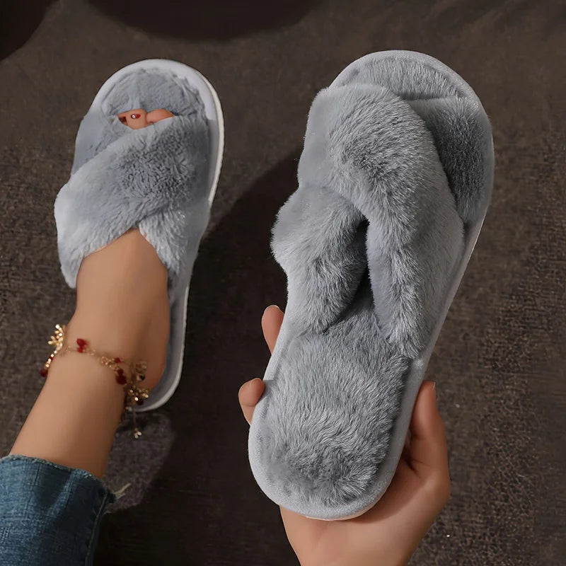 Modische Cross-Strap Plüschpantoffeln für Damen | Flauschige Hausschuhe für Zuhause | Kunstfell Flacher Absatz, Große Größe 43 Kaufschwan® Grau 38-39