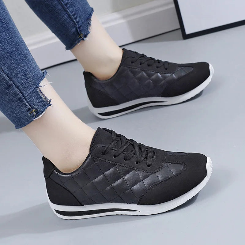 Damen Sneaker – Modische Schuhe | Leichte Lauf- & Walkingschuhe für Damen | Größe 35-41 Kaufschwan® Schwarz 35