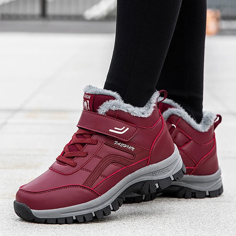 Damen Winterstiefel – Designer Wasserdichte Plateau Stiefeletten im Australischen Stil | Luxus Lederoptik mit Kunstfell Futter Kaufschwan®