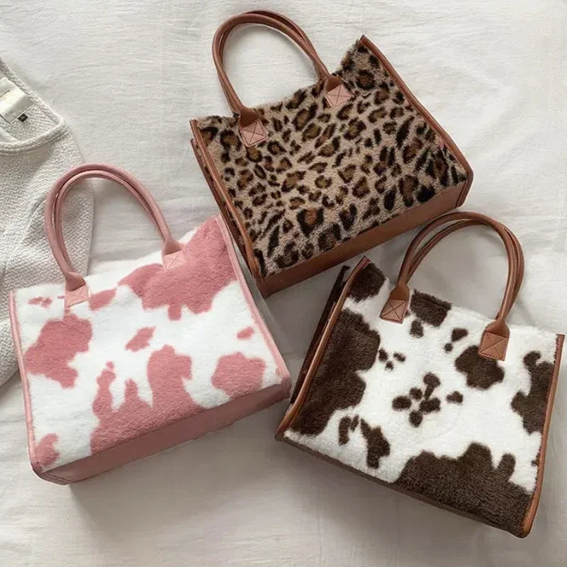 Damen Handtasche aus Weichem Plüsch – Winter Tote mit Leoparden- & Kuhmuster | Flauschige PU Leder Unterarm Schultertasche Kaufschwan®