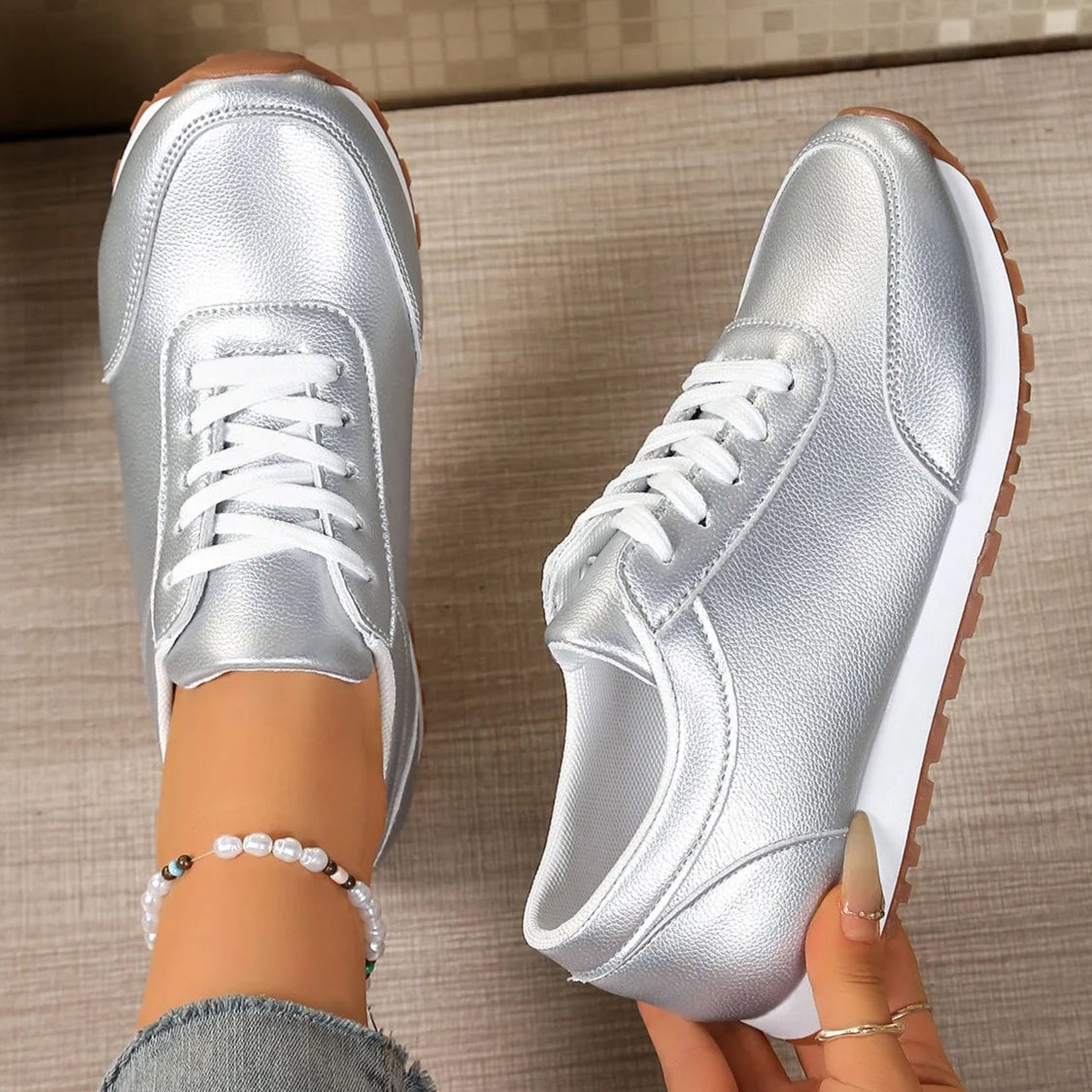 Damen Leder-Sneaker – Bequeme Schnürschuhe | Runde Zehenform, Flache Low-Top Schuhe für Frühling & Herbst Kaufschwan®