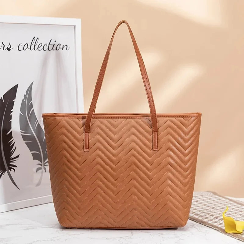 Modische Damenhandtasche mit Besticktem Wellenmuster – Saison Trend Casual Shopping Tasche | Ein-Schulter Tasche mit Weichem Polyesterfutter Kaufschwan® Braun