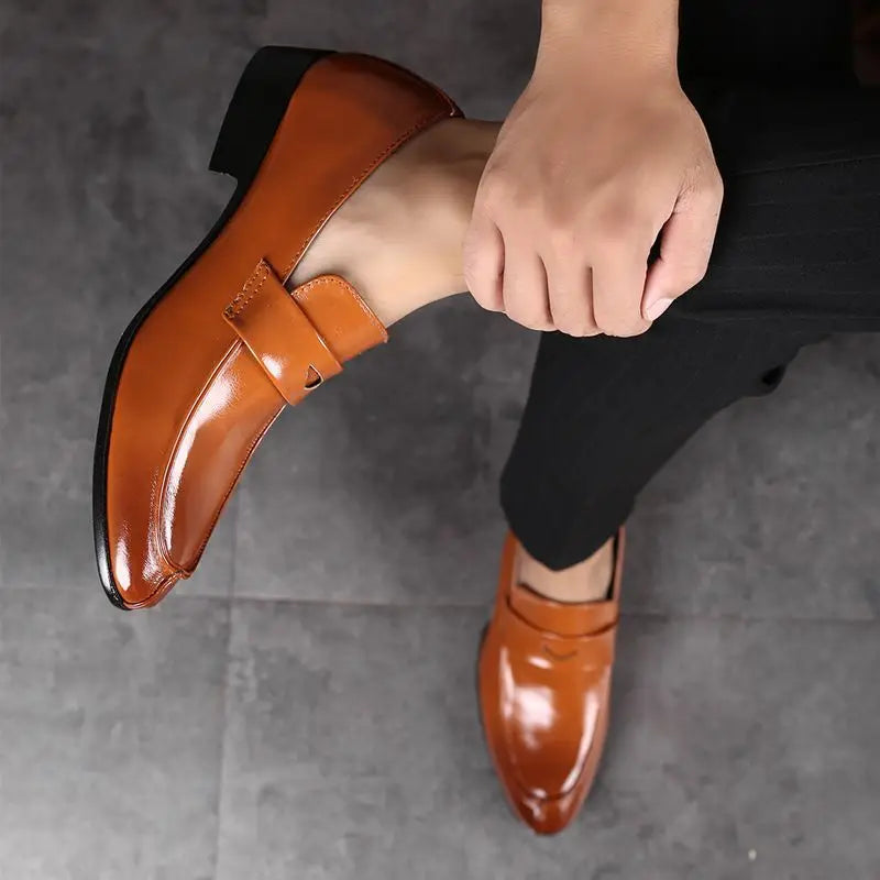 Herren Business-Loafer mit Spitze – Elegante Slip-On Lederschuhe | Formelle Freizeitschuhe Kaufschwan®