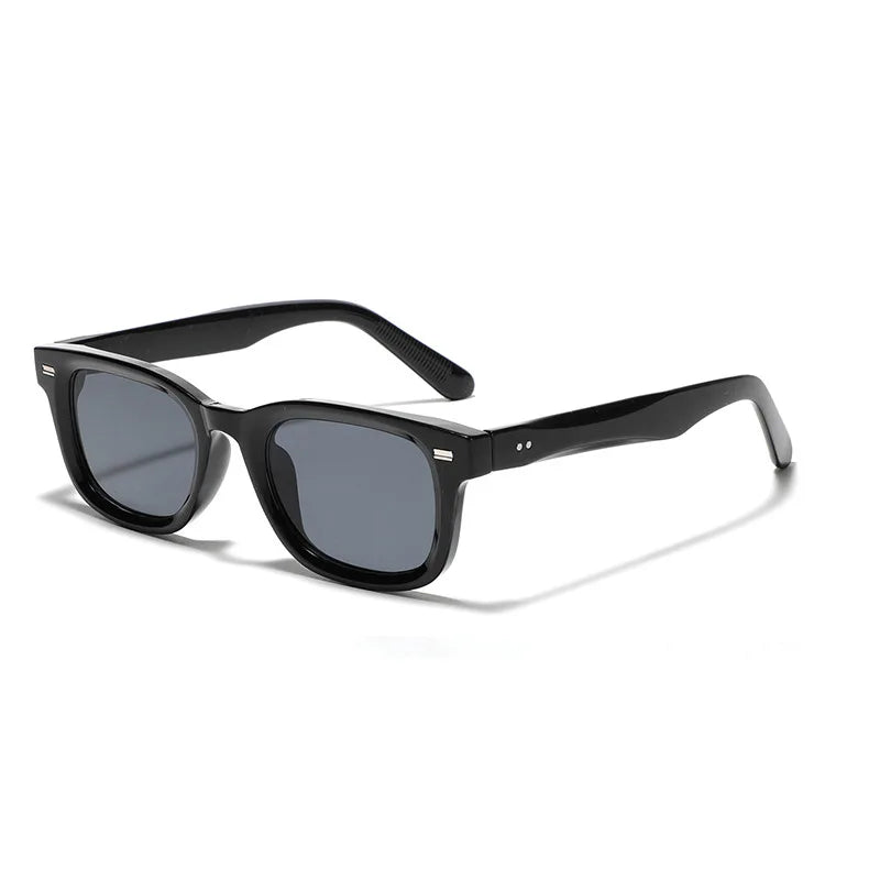 Eckige Retro-Sonnenbrille – Sonnenbrille mit Nieten, Orangefarbenen Gläsern und UV400-Schutz für Damen und Herren Kaufschwan® Schwarz