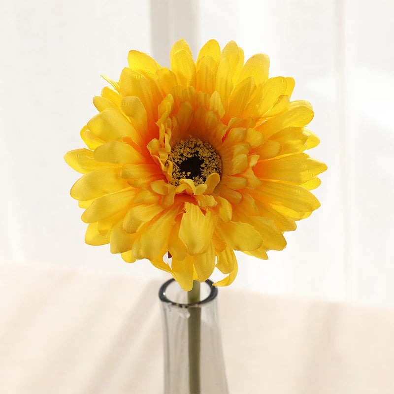 5/10 Stück Künstliche Seiden-Gerbera-Blütenköpfe – Realistische Margeriten für Hochzeit, Garten & Wohnraumdekoration Kaufschwan® Gelb 5 Stück