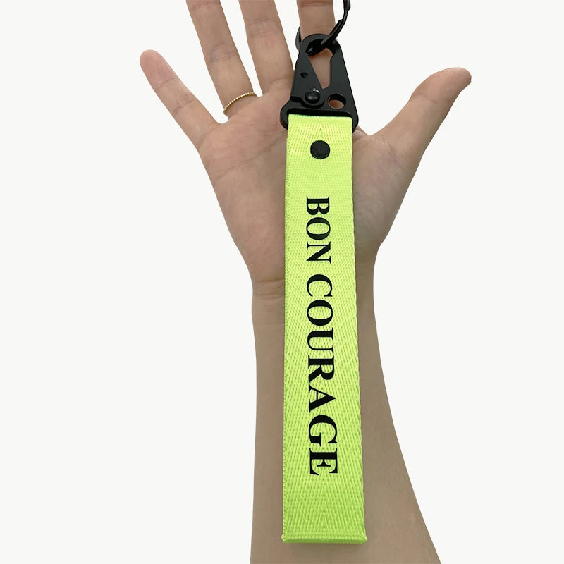 Personalisierter Schlüsselanhänger fürs Handgelenk – Mit eigenem Text oder Logo | Lanyard mit Clip für Auto & Motorrad, Unisex Design Kaufschwan®