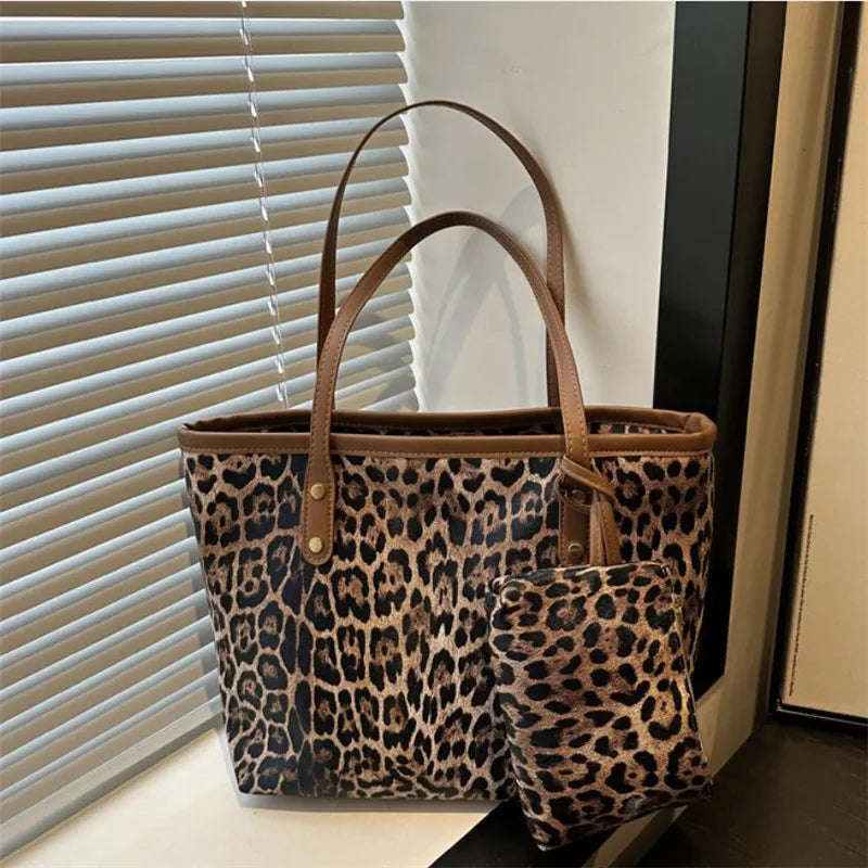 Leopardenmuster Tote Bag mit Beutel – Stylische Kunstleder Schultertasche | Große Kapazität Shopping Bag für Damen Alltag Kaufschwan®