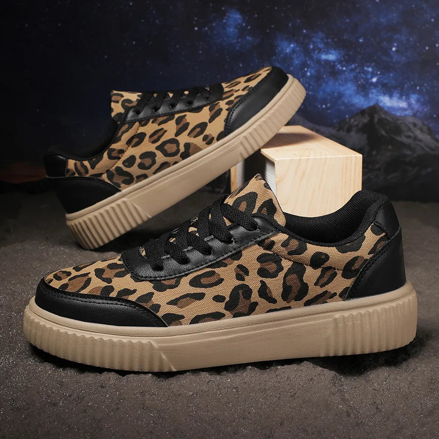 Damen Sneaker mit Leopardenmuster – Retro Chunky Casual Schuhe | Bequemes Flach-Design & Vielseitige Mode Kaufschwan®
