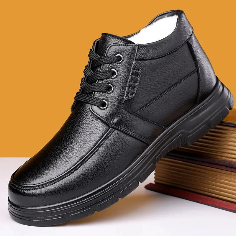 Herren Winterstiefel aus Echtem Leder – Gefütterte Slip-On Schuhe mit Fleecefutter | Warme Business- & Freizeitstiefel mit Weicher Sohle Kaufschwan® 38