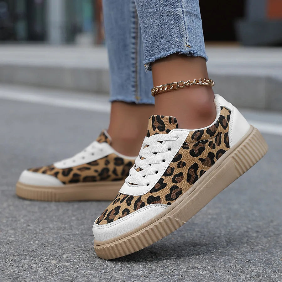 Damen Sneaker mit Leopardenmuster – Retro Chunky Casual Schuhe | Bequemes Flach-Design & Vielseitige Mode Kaufschwan®