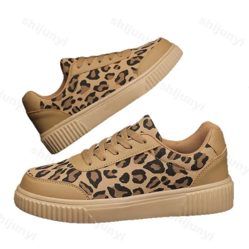 Damen Sneaker mit Leopardenmuster – Retro Chunky Casual Schuhe | Bequemes Flach-Design & Vielseitige Mode Kaufschwan®