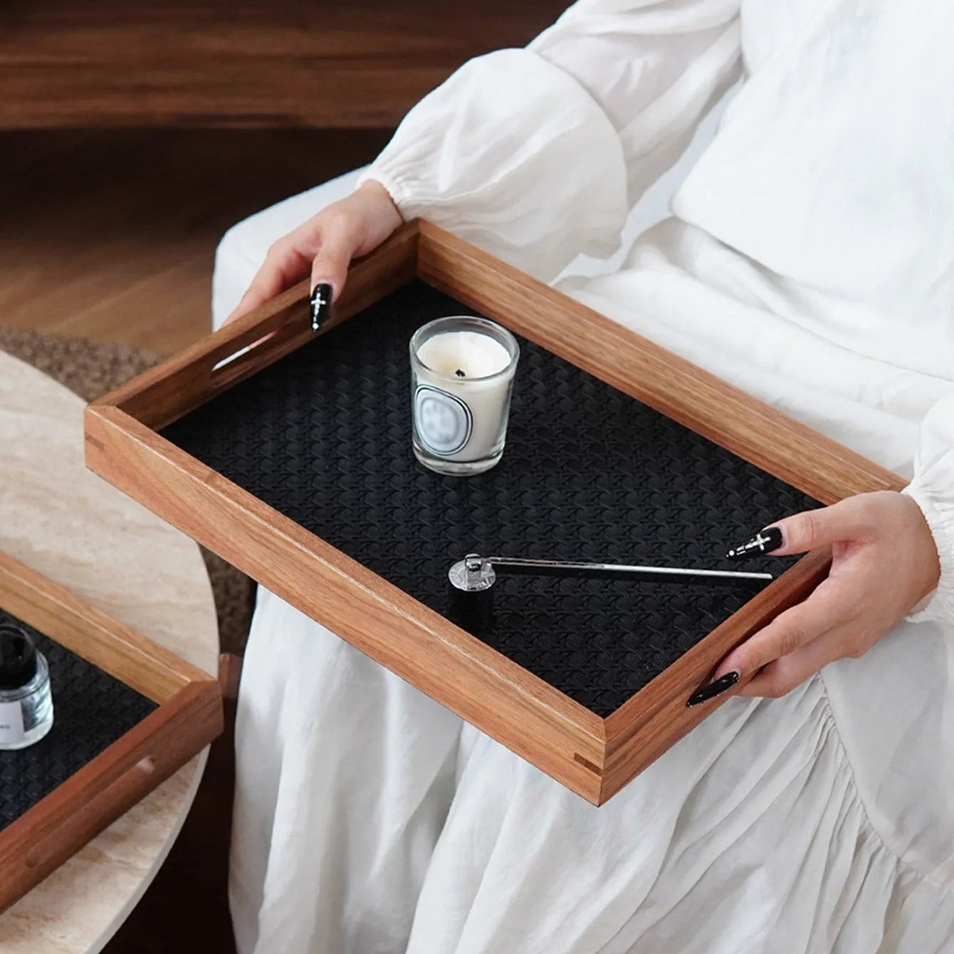 Leder-Tablett mit Bambusmuster & Akazienholz – Dekoratives Schmuck- & Aromatherapie-Tablett für Zuhause & Geschenkideen Kaufschwan®