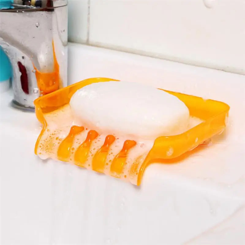 Bunte Wasserfall-Seifenschale – Kunststoff-Seifenhalter mit Saugnapf für Bad & Küche Kaufschwan® Orange